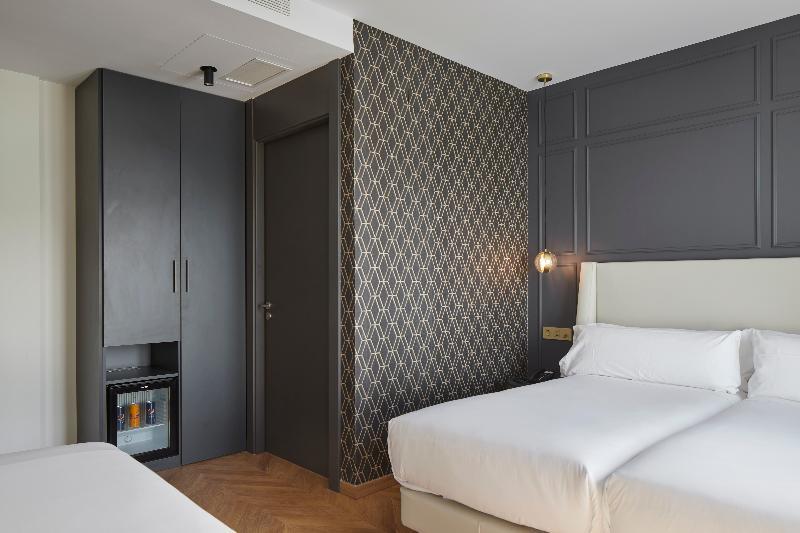 Hotel Arrizul Catedral San Sebastián Esterno foto