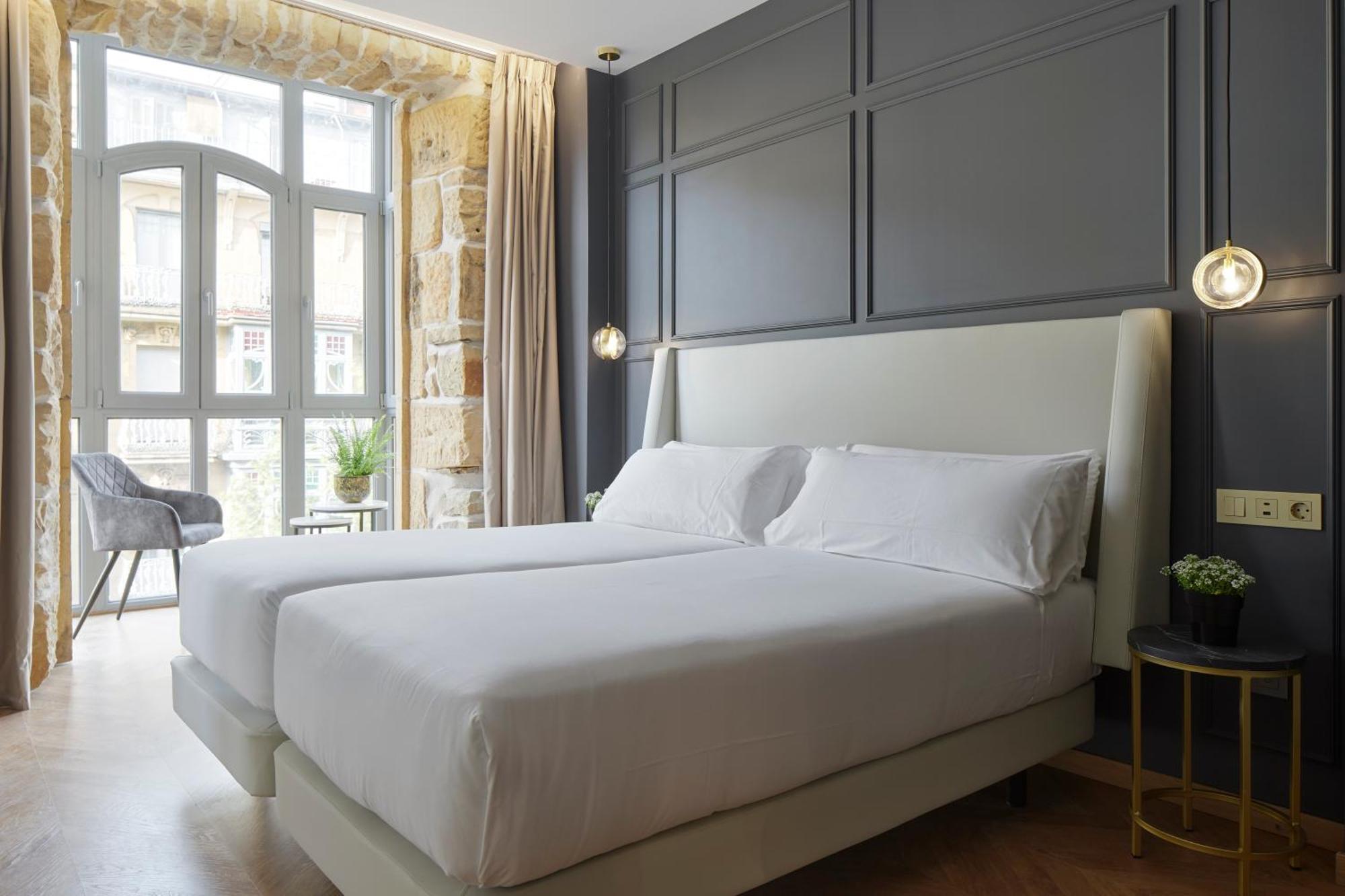 Hotel Arrizul Catedral San Sebastián Esterno foto